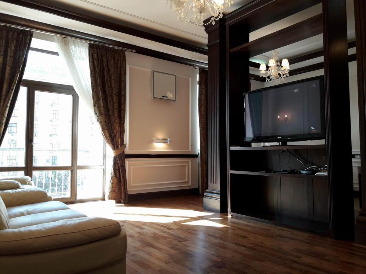 Vip Apartment. Kreshatik, Maidan Nezavisimosti. Kiev Exterior foto