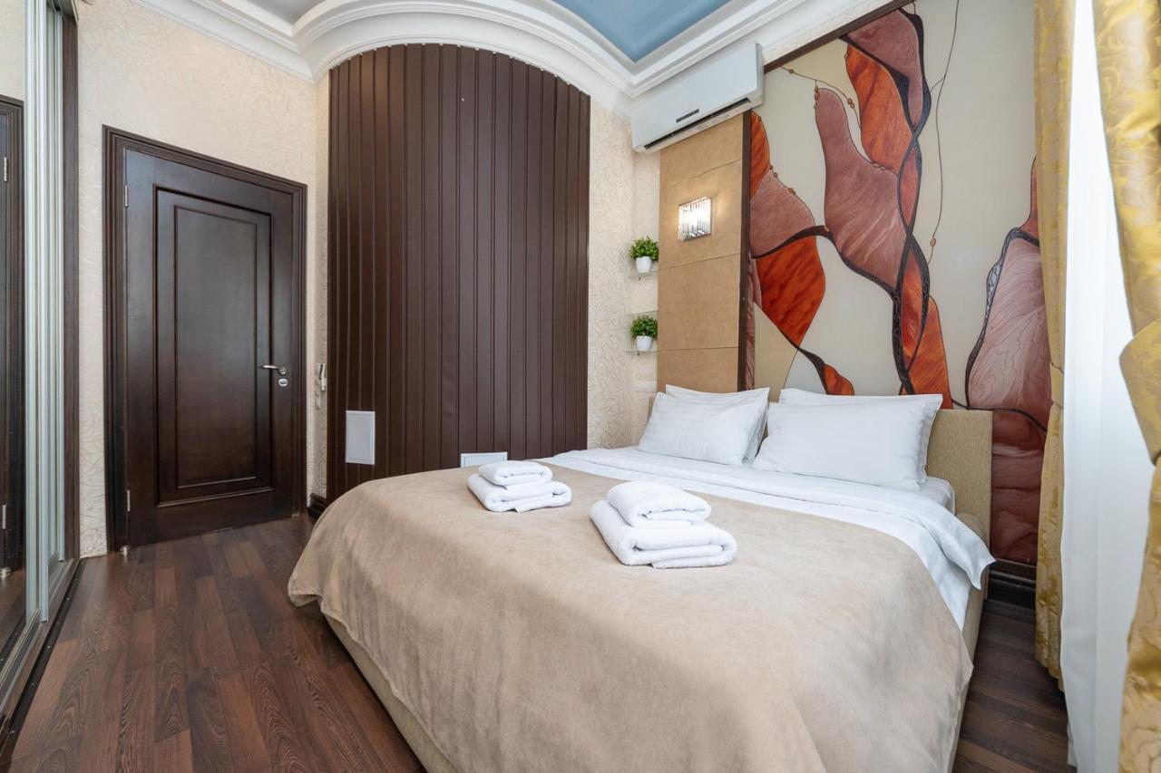 Vip Apartment. Kreshatik, Maidan Nezavisimosti. Kiev Exterior foto