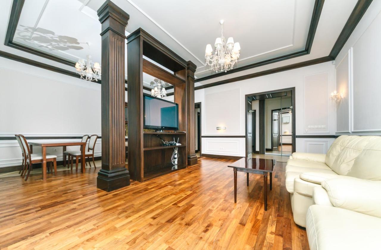 Vip Apartment. Kreshatik, Maidan Nezavisimosti. Kiev Exterior foto